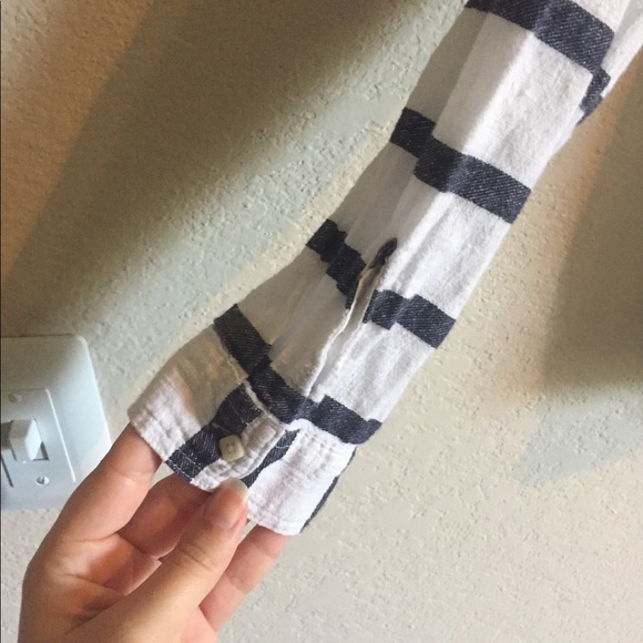 Striped button down - Picture 4 of 6